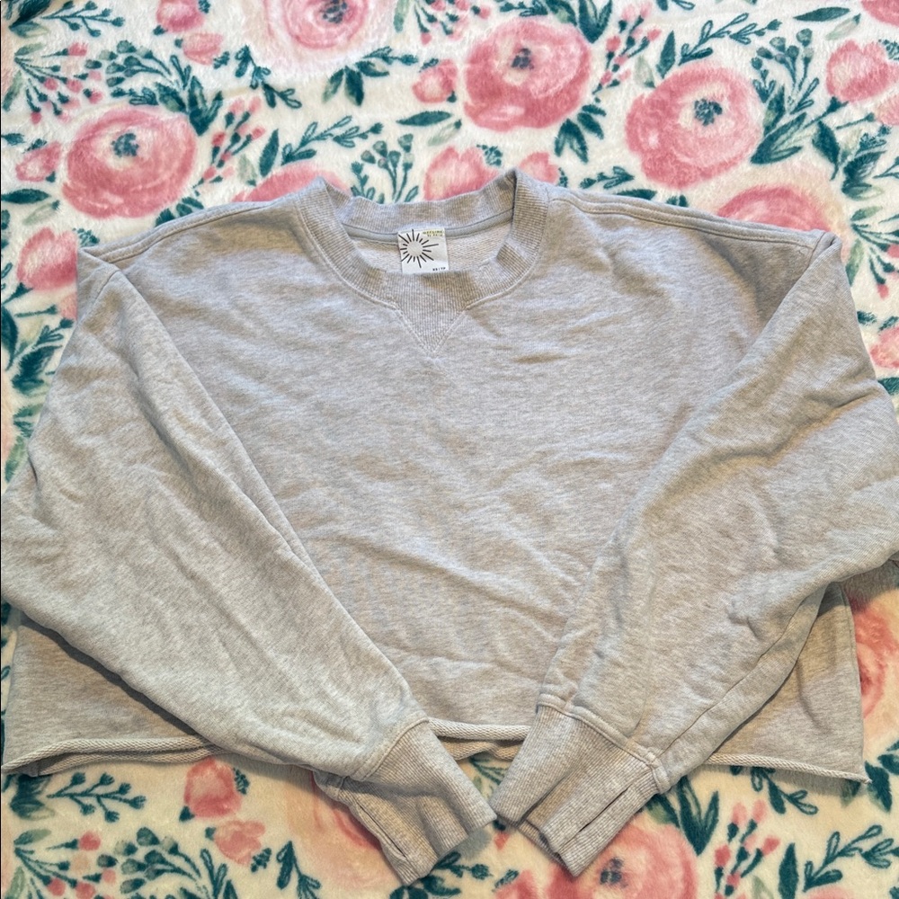 Aerie Light Gray Crewneck Sweater